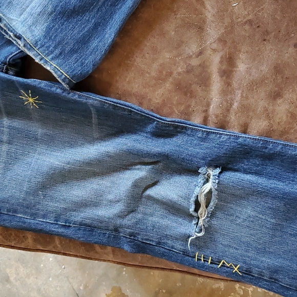 Miss Me embroidered jeans size 31 - Picture 4 of 6